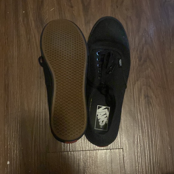 Black vans - Picture 2 of 2